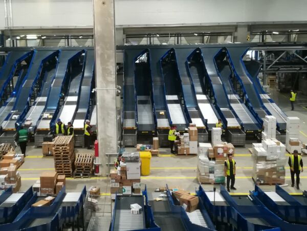 FAN Courier estimează o cifră de afaceri în creştere cu 15%