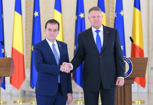 Imagini pentru iohannis,pnl,poze