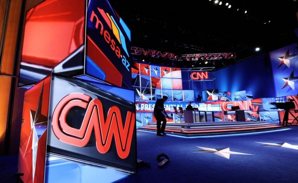 CNN plăteşte 76 de milioane de dolari unor tehnicieni sindicalişti