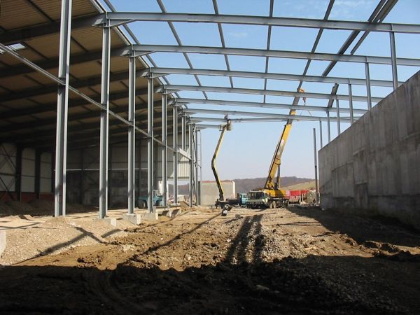 Bucureştiul a atras 76% din cererea de spaţii industriale şi logistice din ţară