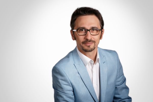 "Domeniul siguranţei şi securităţii în muncă înseamnă încă doar completarea fişelor periodice de instruire"