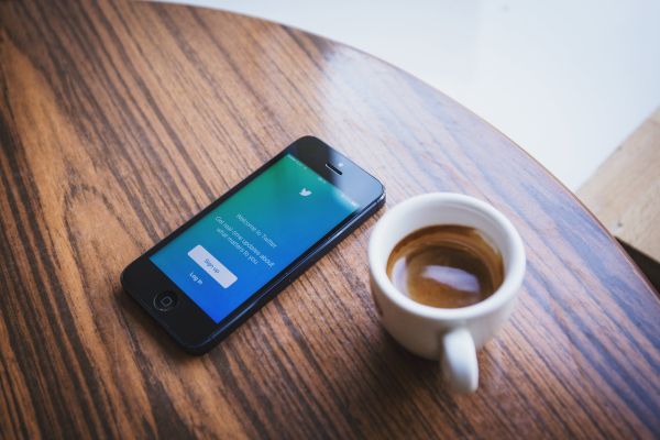 Veniturile Twitter au atins nivelul record de 1 miliard de dolari în trimestrul patru