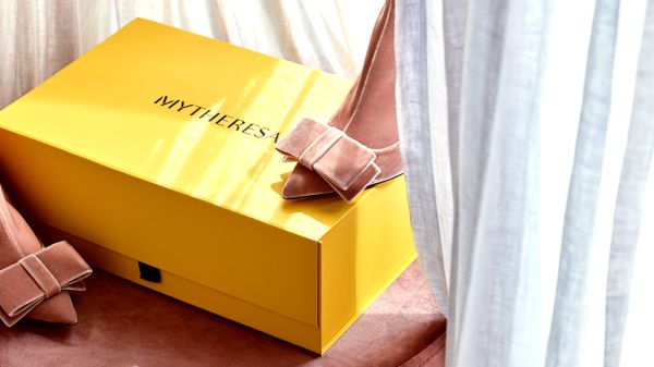 Surse: Retailer-ul de articole de lux MyTheresa vrea să se listeze la New York