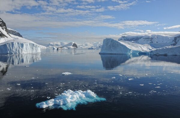 Gheaţa din Antarctica este în pericol