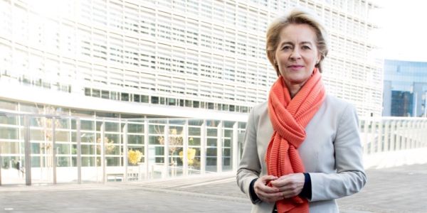 Comisia Europeană anunţă investiţii de 25 miliarde euro pentru combaterea coronavirusului