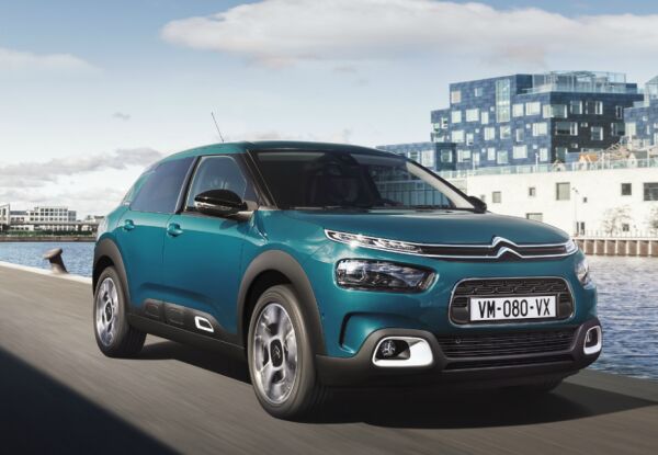 Grupul auto francez PSA (proprietarul mărcilor Peugeot, Citroën, Opel) a anunţat ieri închiderea tuturor uzinelor sale din Europa.