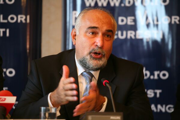 "Guvernul oferă finanţare doar pentru 75% dintre salariaţii firmelor aflate în dificultate"