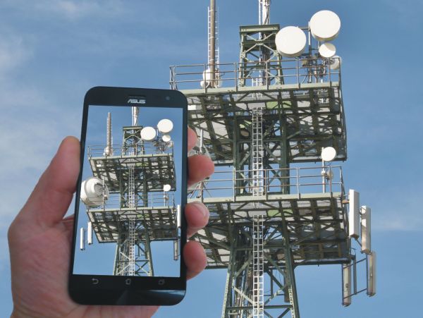 Marea urmărire cu ajutorul telefoanelor inteligente