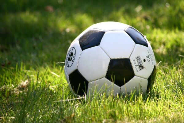 Vorbe multe, fotbal puţin
