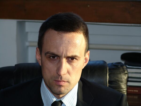 VALENTIN IONESCU