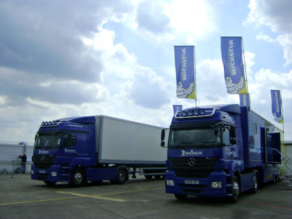 UNTRR solicită Preşedintelui şi Guvernului României măsuri urgente pentru sprijinirea transportului rutier de marfă