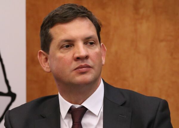"Ne dorim ca piaţa de derivate să fie funcţională în 2022"