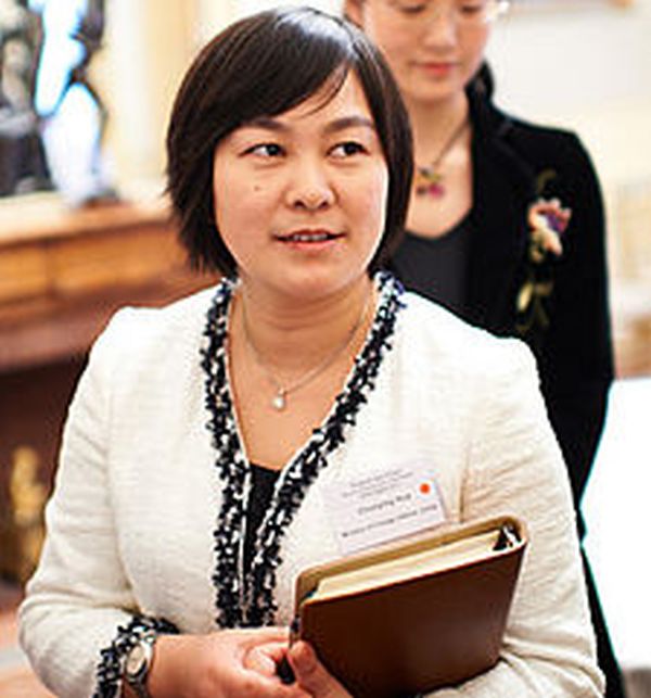 Hua Chunying-purtătorul de cuvânt al Ministerului de Externe chinez (Sursă foto: Wikipedia)