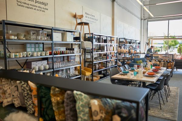 Bonami inaugurează primul magazin fizic