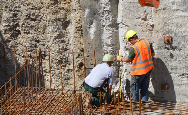 "România va înfrunta cea mai gravă contracţie trimestrială din ultimii 20 de ani"