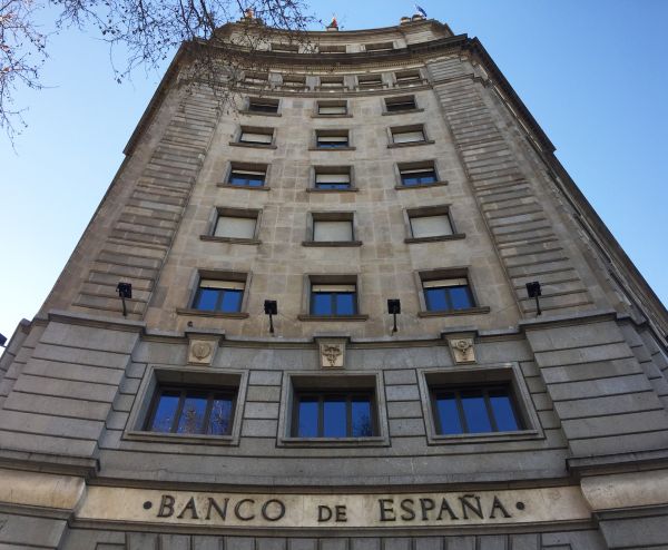 Guvernatorul Băncii Spaniei cere reforme structurale pentru redresarea economiei