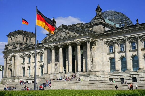 Guvernul german reziliază contractul cu autoritatea de supraveghere în domeniul contabilităţii