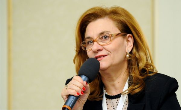 "Nu putem să nu continuăm trecerea de la 4G la 5G"
