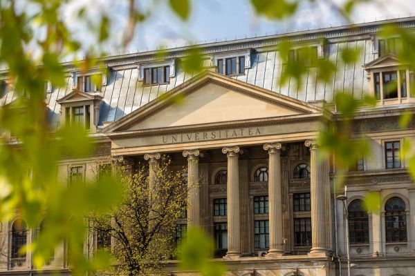 Universitatea din Bucureşti a început înscrierile pentru Admiterea 2020
