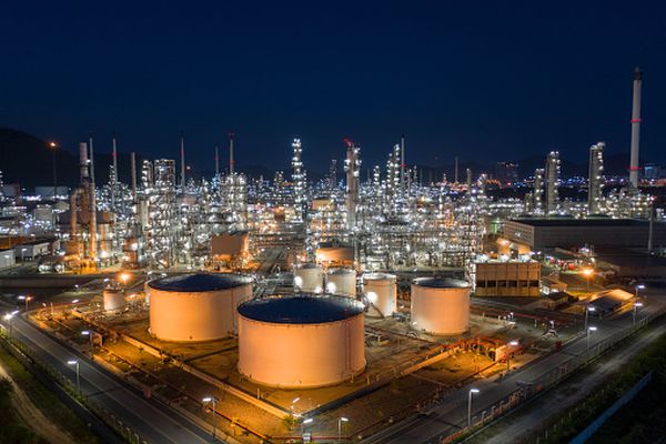 Zeci de nereguli au fost descoperite la Agenţia Naţională pentru Resurse Minerale