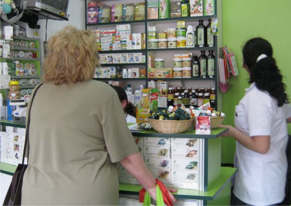 Cel mai mare lanţ de farmacii din Arabia Saudită se pregăteşte de listare