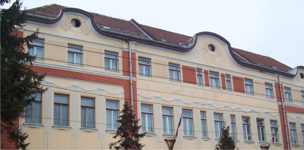 Liceele teoretice sunt în continuare preferate de elevi