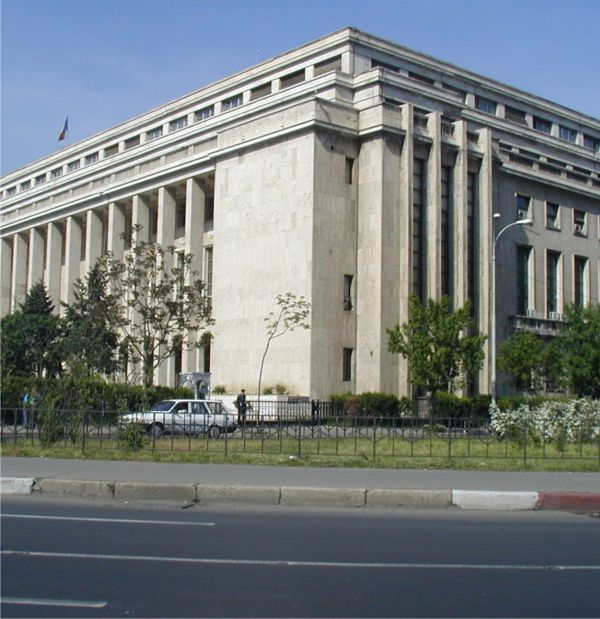 Guvernul trebuie să dubleze alocaţiile copiilor