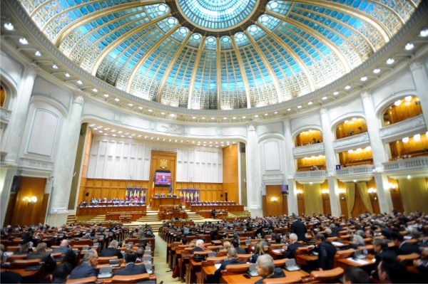 Senatul va dezbate azi proiectul de lege privind carantinarea şi izolarea