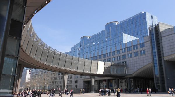 UE a reuşit să finalizeze acordul pentru redresarea post-Covid