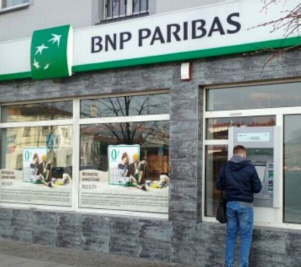 Băncile de retail din Franţa au un model învechit