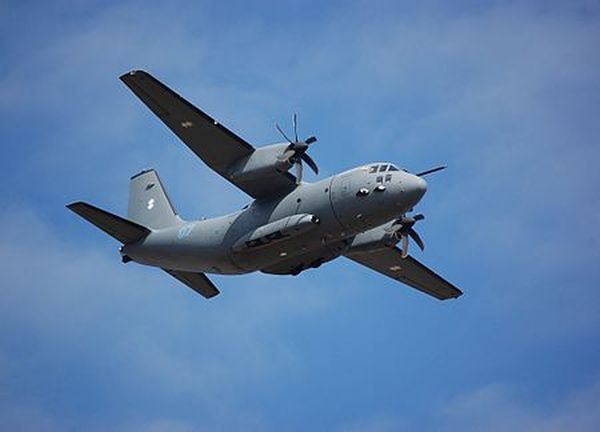 România trimite opt tone de materiale medicale în Liban, cu două aeronave