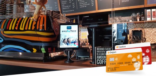 Paybyface, un sistem de plată prin recunoaştere facială, disponibil acum pentru utilizatorii de carduri Up 