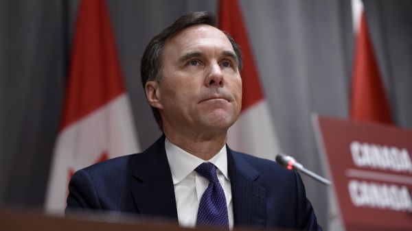 Ministrul de finanţe al Canadei demisionează, pe fondul unor fricţiuni cu Trudeau