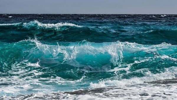 Grecia îşi va extinde apele teritoriale în Marea Ionică