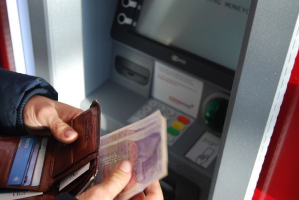 Profitul sistemului bancar - 2,8 miliarde lei, după primul semestru