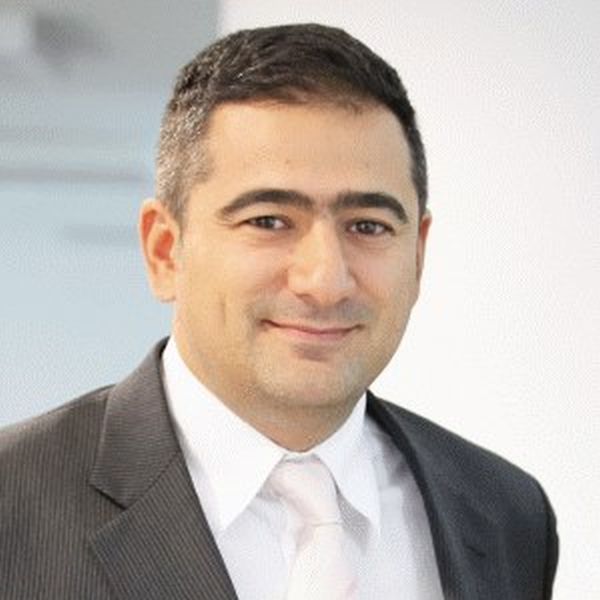 Bugetul Sectorului 2 ar putea fi rectificat pentru achiziţionarea de măşti şi tablete pentru elevi şi profesori