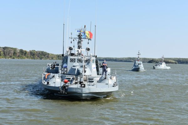 300 de militari români şi ucrainieni participă la un exerciţiu pe Dunăre, între Tulcea şi Izmail