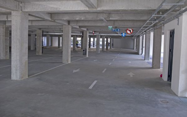 Prima parcare multietajată din Galaţi a costat 14,5 milioane de lei