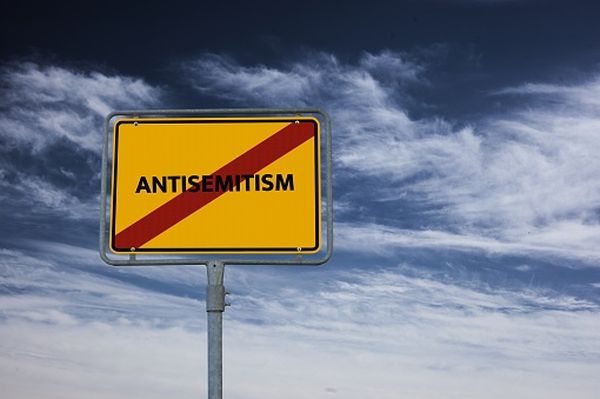 Angela Merkel şi Consiliul Central al Evreilor din Germania denunţă ascensiunea antisemitismului pe fondul pandemiei