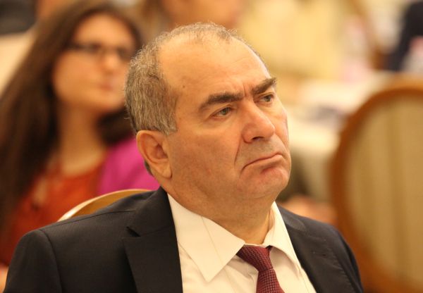"Costurile generate de creditul pentru plata dividendelor nu au creat un prejudiciu SIF-ului"