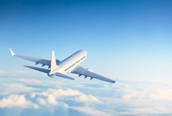Blue Air încă nu a primit sprijinul guvernamental promis acum jumătate de an