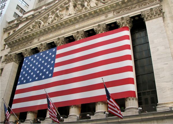 Companiile americane se grăbesc să se listeze înaintea alegerilor prezidenţiale