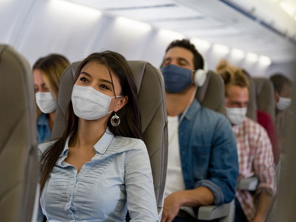 Companiile aeriene cer testare pentru covid înainte de zborurile internaţionale