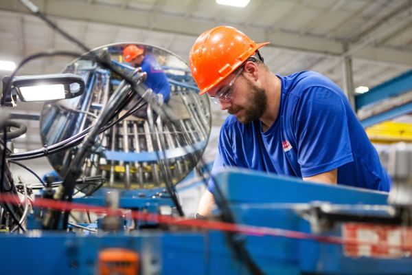"Alegerile locale - efect minim în economie"