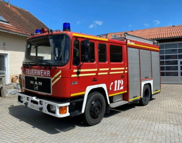 Un bărbat a fost găsit carbonizat în urma unui incendiu