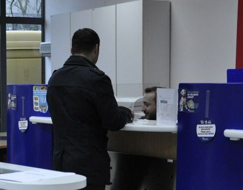 Piperea a obţinut rejudecarea primului proces colectiv deschis contra Volksbank