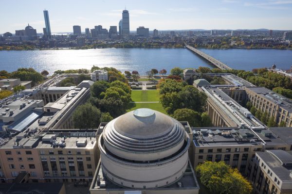 MIT şi Harvard lansează un fond pentru startup-uri de tehnologie