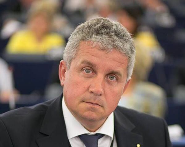 Daniel Buda