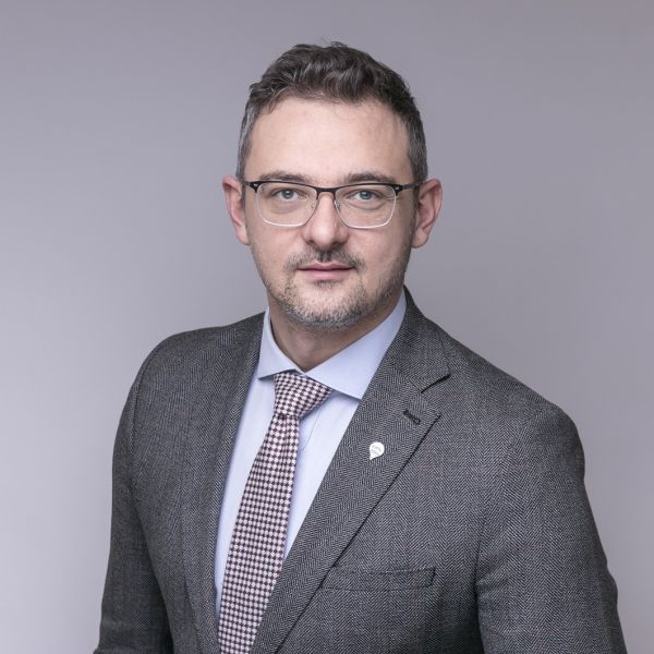 Andrei Marinescu, B/O RE/MAX Magnum, antreprenor cu peste 13 ani experienţă în cadrul RE/MAX