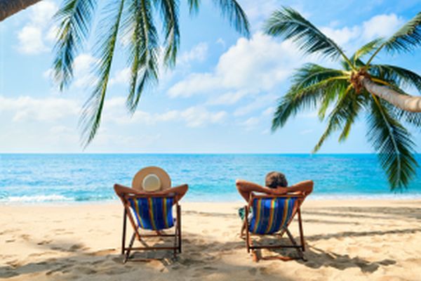 Hoteluri şi pensiuni de pe litoral, scoase la mica publicitate